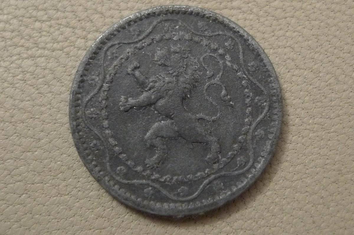 Post-Your-Lion-Coins!