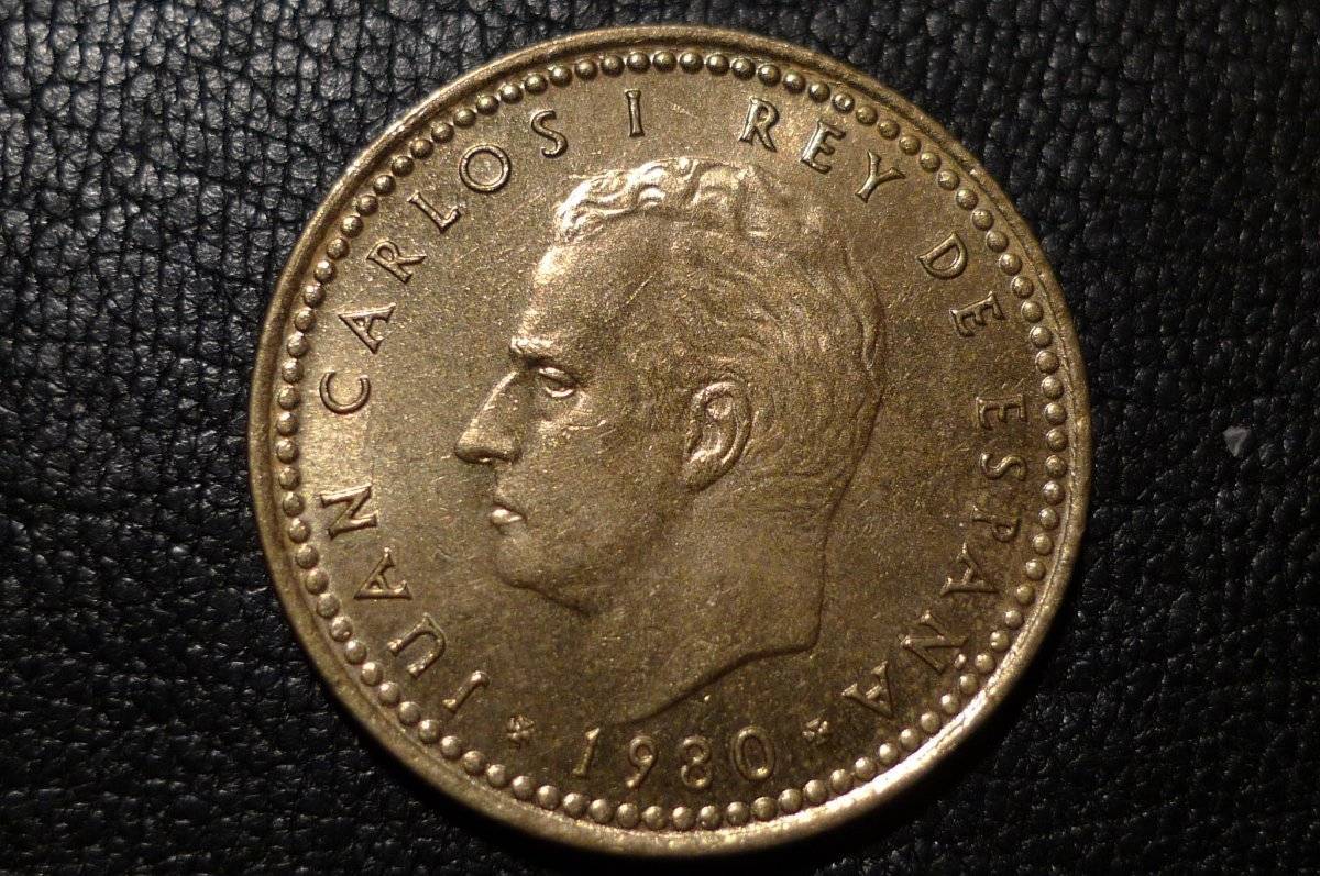 Post-Your-Soccer-Themed-Coins