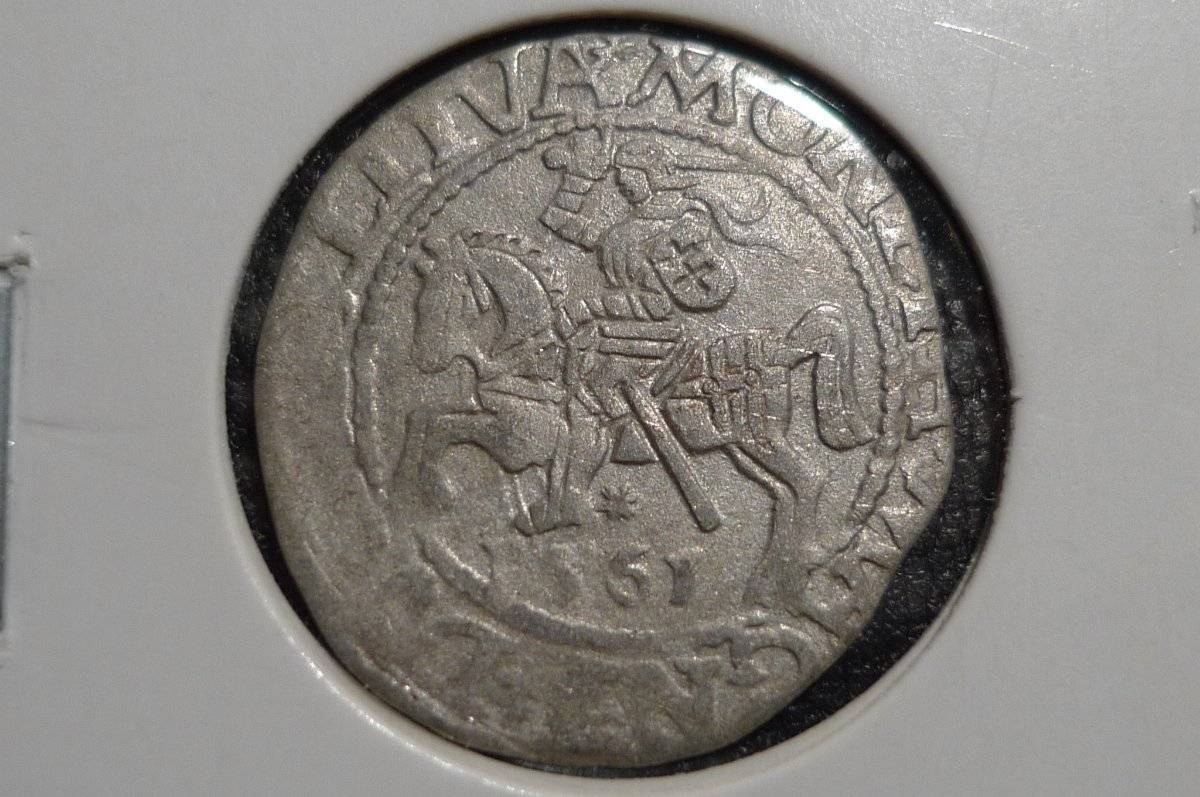 Around-The-World-With-Coins---A-Coin-Geography-Game