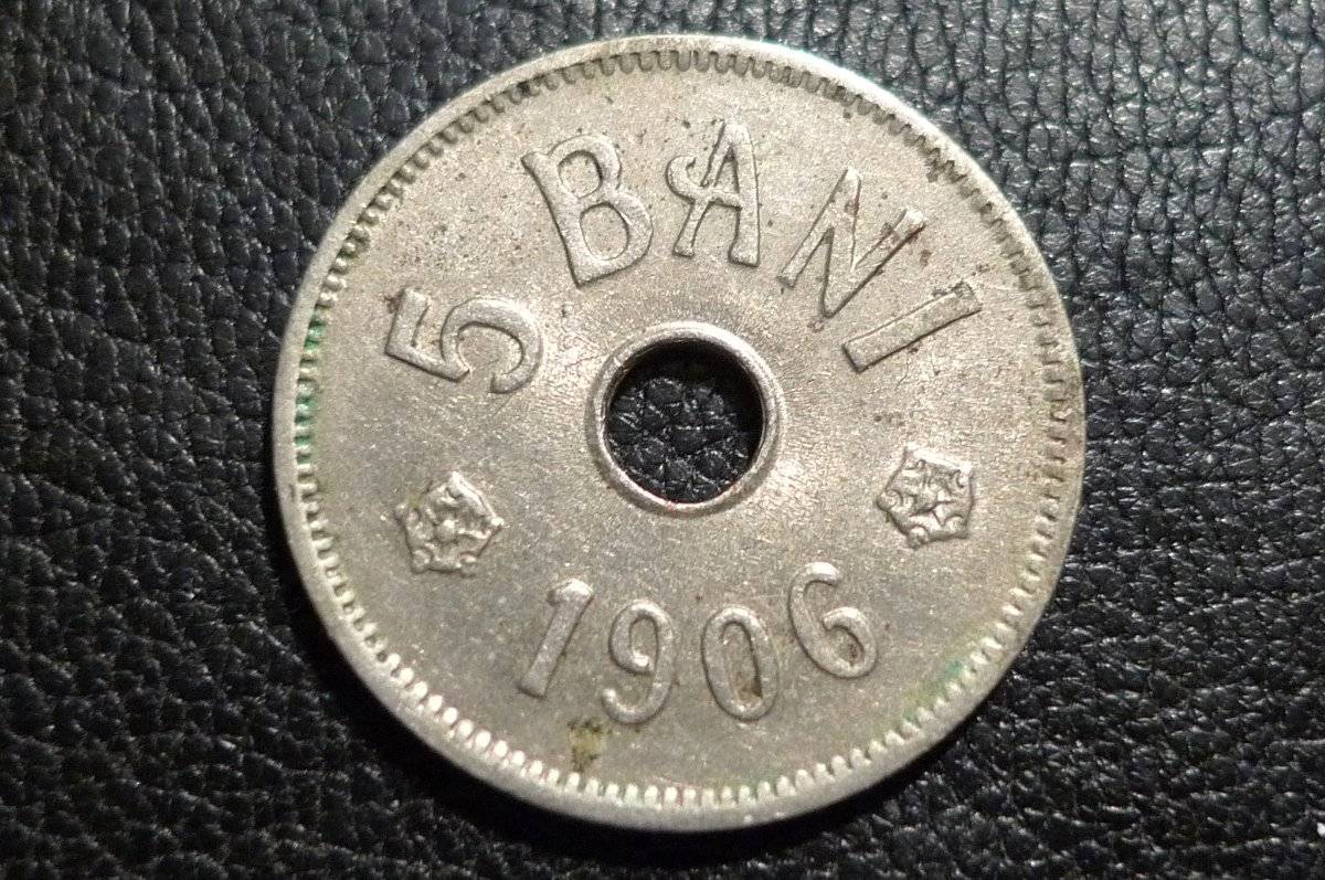 Post-Your-Coins-With-Center-Holes