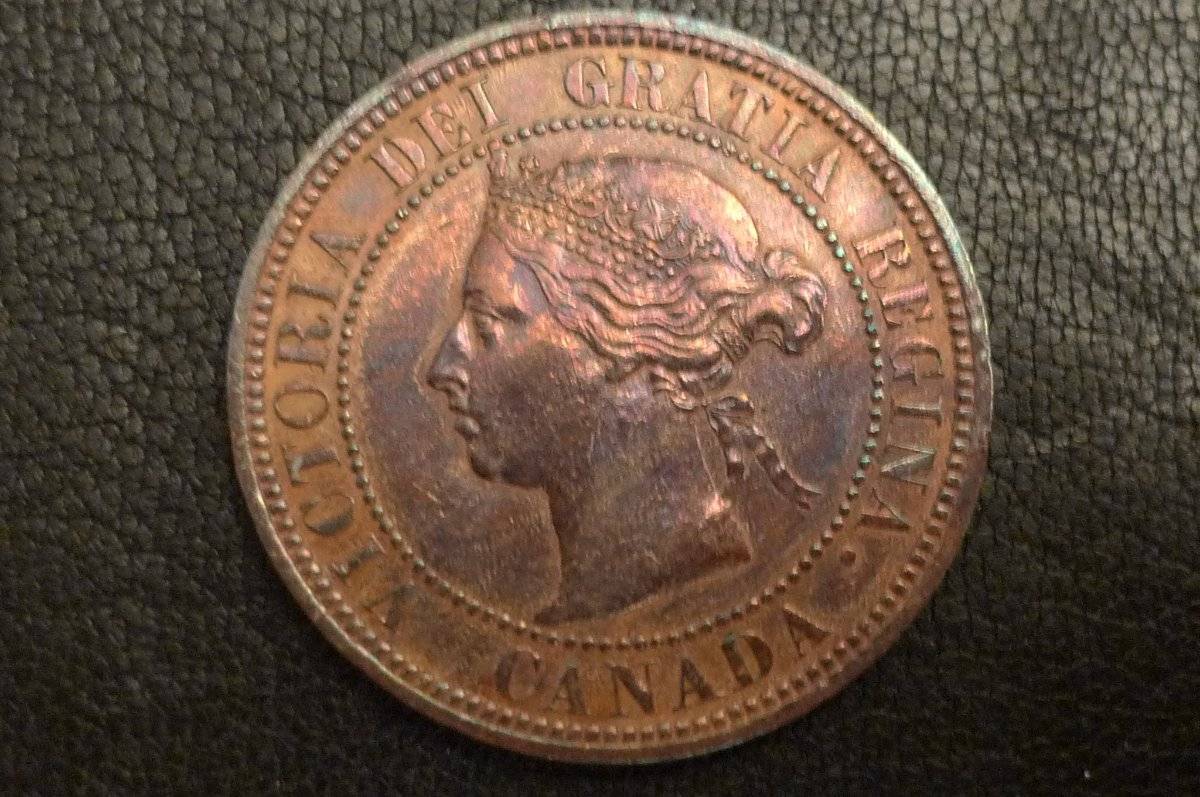Around-The-World-With-Coins---A-Coin-Geography-Game