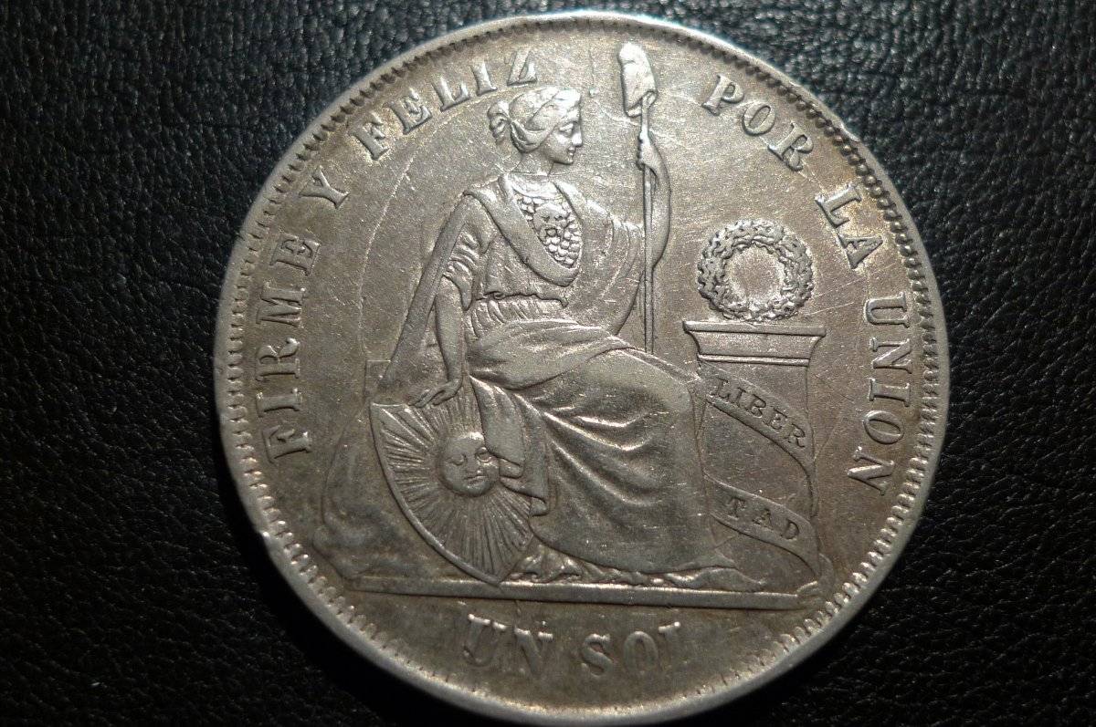 Post-A-Coin-Or-Medal-With-A-Die-Crack!
