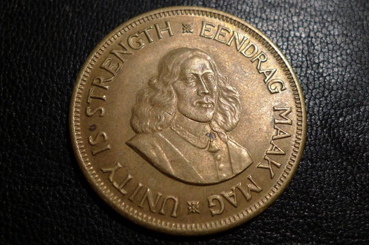 Post-Your-Coins-Depicting-Beards!