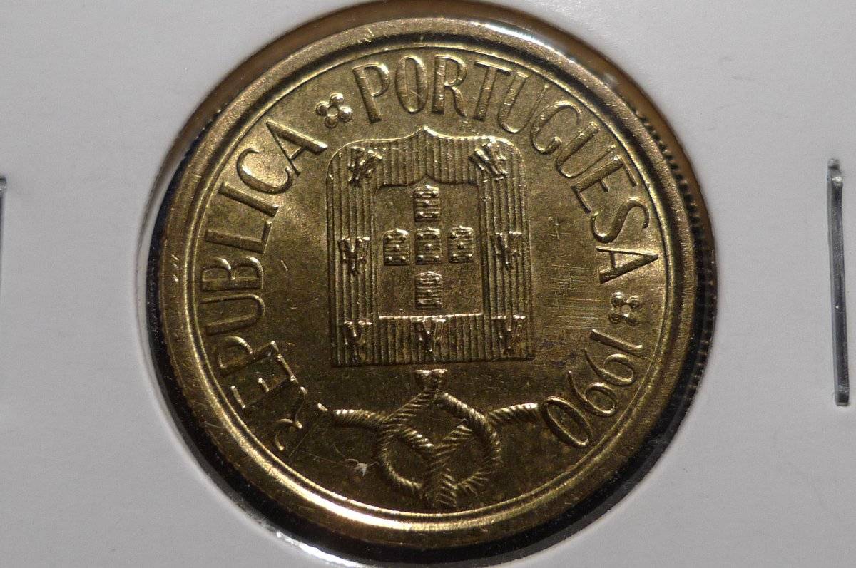 Post-Your-Coins-With-A-Castle