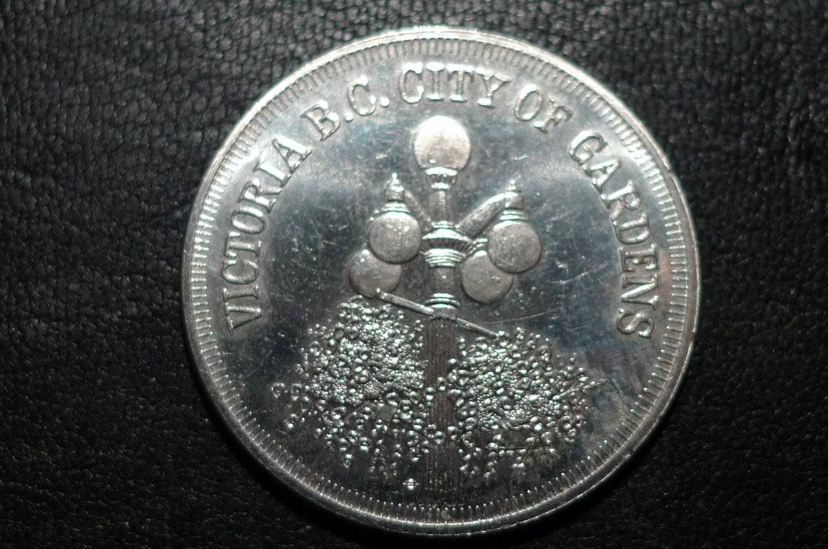 Post-Your-Coins-With-A-Castle