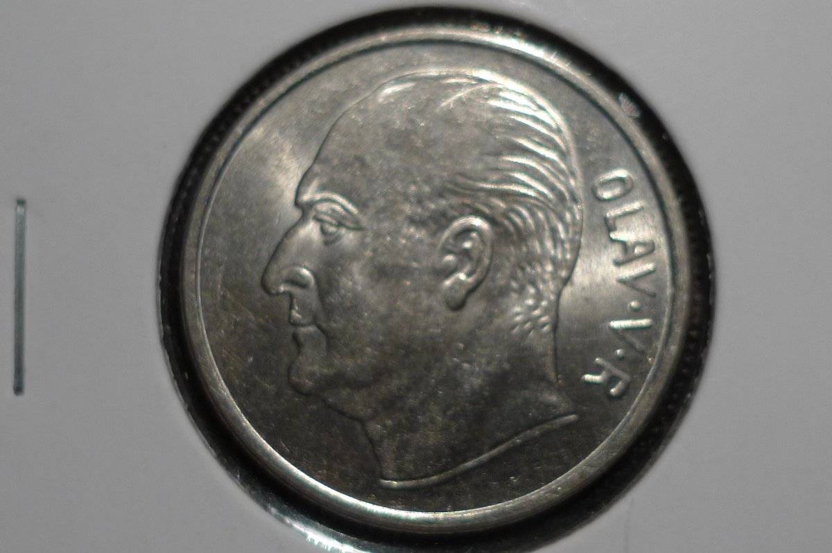 Around-The-World-With-Coins---A-Coin-Geography-Game