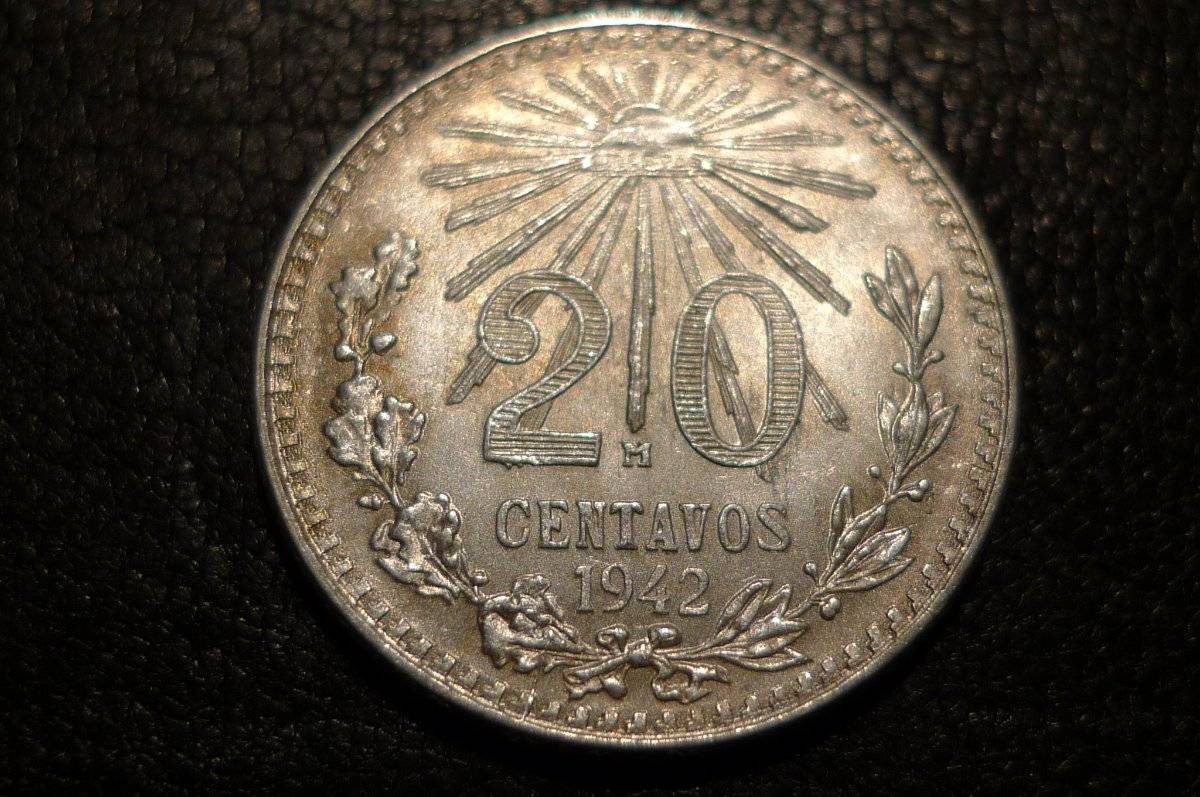 Post-A-Coin-Or-Medal-With-A-Die-Crack!