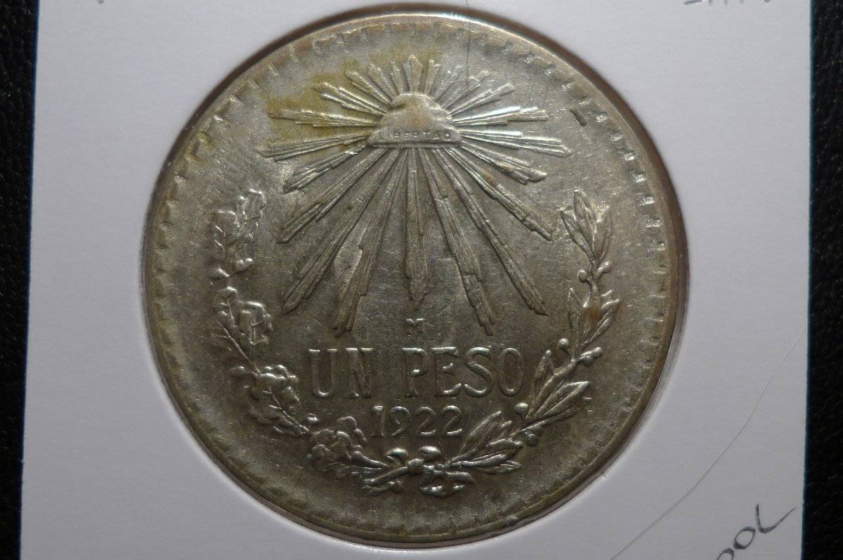 Post-A-Coin-Or-Medal-With-A-Die-Crack!