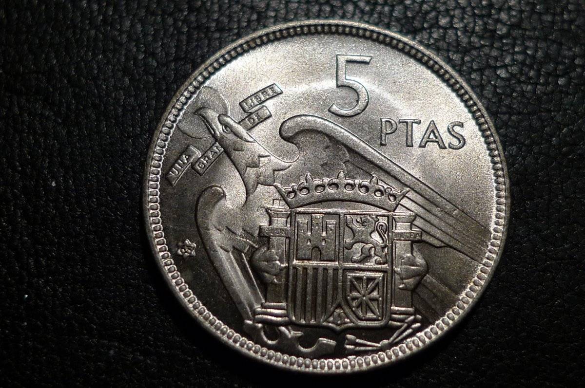 Post-Your-Coins-With-A-Castle