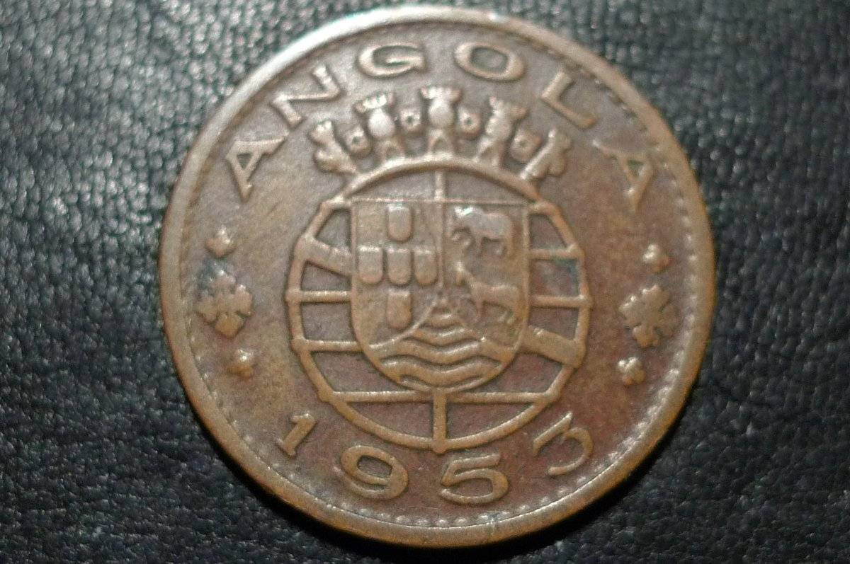 Post-Your-Coins-With-A-Castle