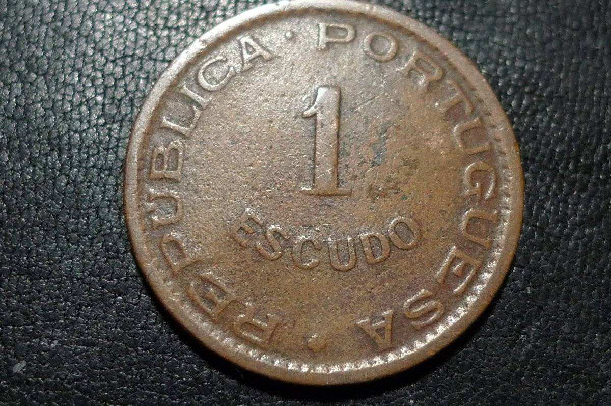 Post-Your-Coins-With-A-Castle