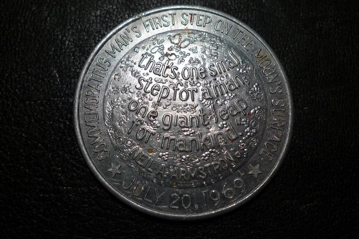 Post-A-Coin-Or-Medal-Related-To-Space-Travel.