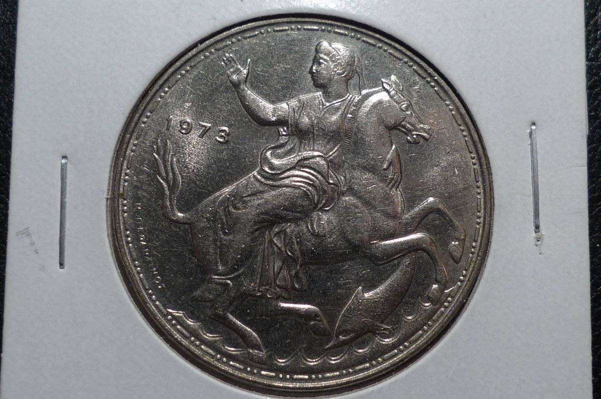 Post-Your-Coins-With-Coats-Of-Arms,-Shields,-Crests,-Crowns,--Etc.