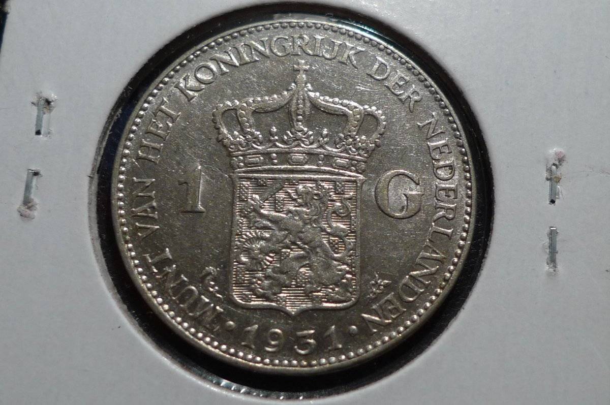 Post-Your-Coins-With-Coats-Of-Arms,-Shields,-Crests,-Crowns,--Etc.