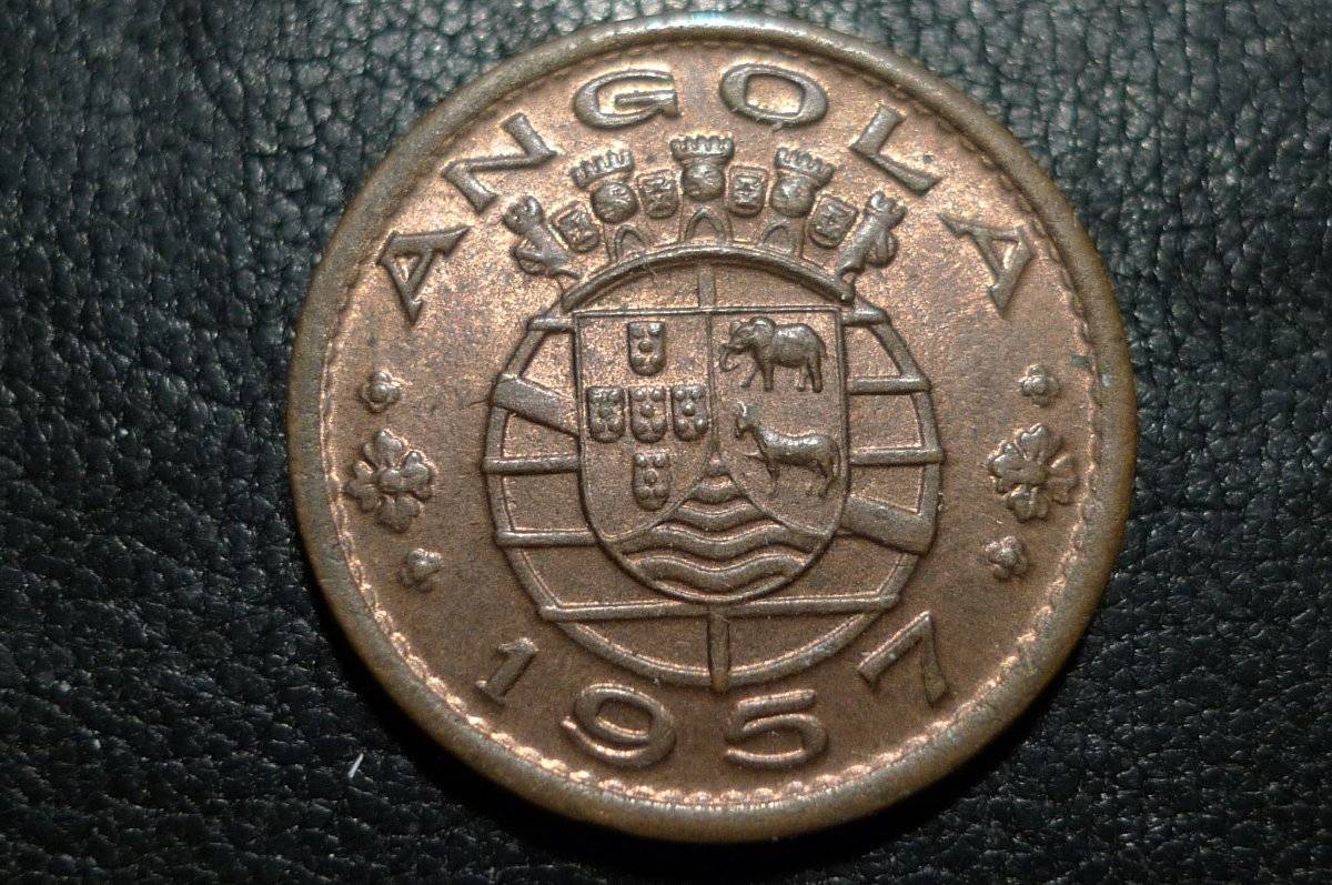 Post-Your-Coins-With-A-Castle