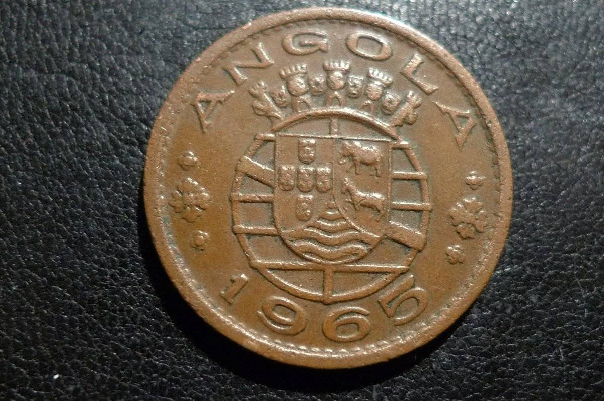 Post-Your-Coins-With-A-Castle
