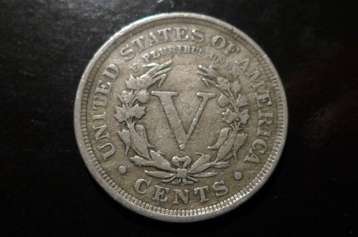 Post-Your-Coins-With-Coats-Of-Arms,-Shields,-Crests,-Crowns,--Etc.