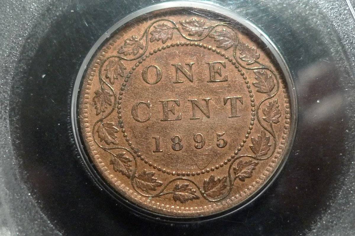 Post-Your-Coins-With-Hats