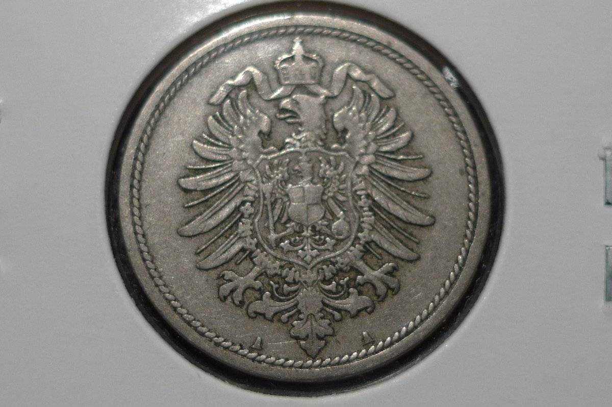 Post-Your-Coins-With-Coats-Of-Arms,-Shields,-Crests,-Crowns,--Etc.