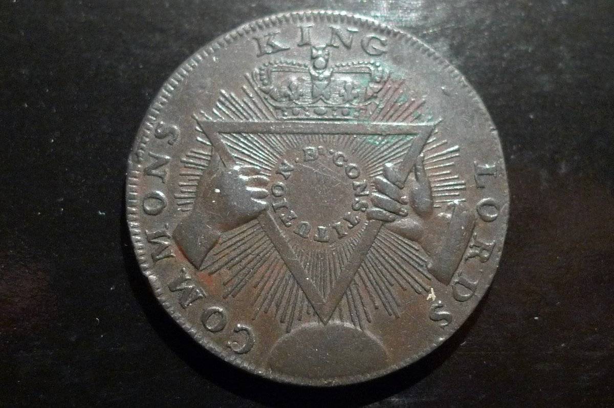 Post-Your-Coins-With-Coats-Of-Arms,-Shields,-Crests,-Crowns,--Etc.