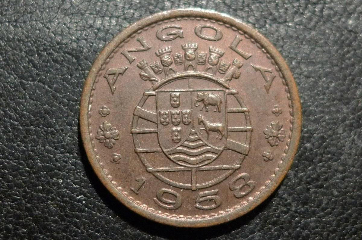 Post-Your-Coins-With-A-Castle