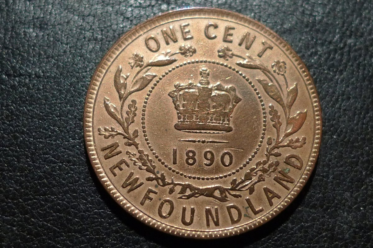 Post-Your-Coins-With-Hats