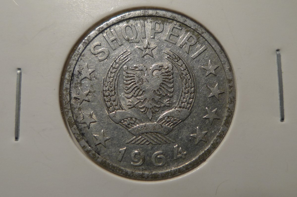 Around-The-World-With-Coins---A-Coin-Geography-Game