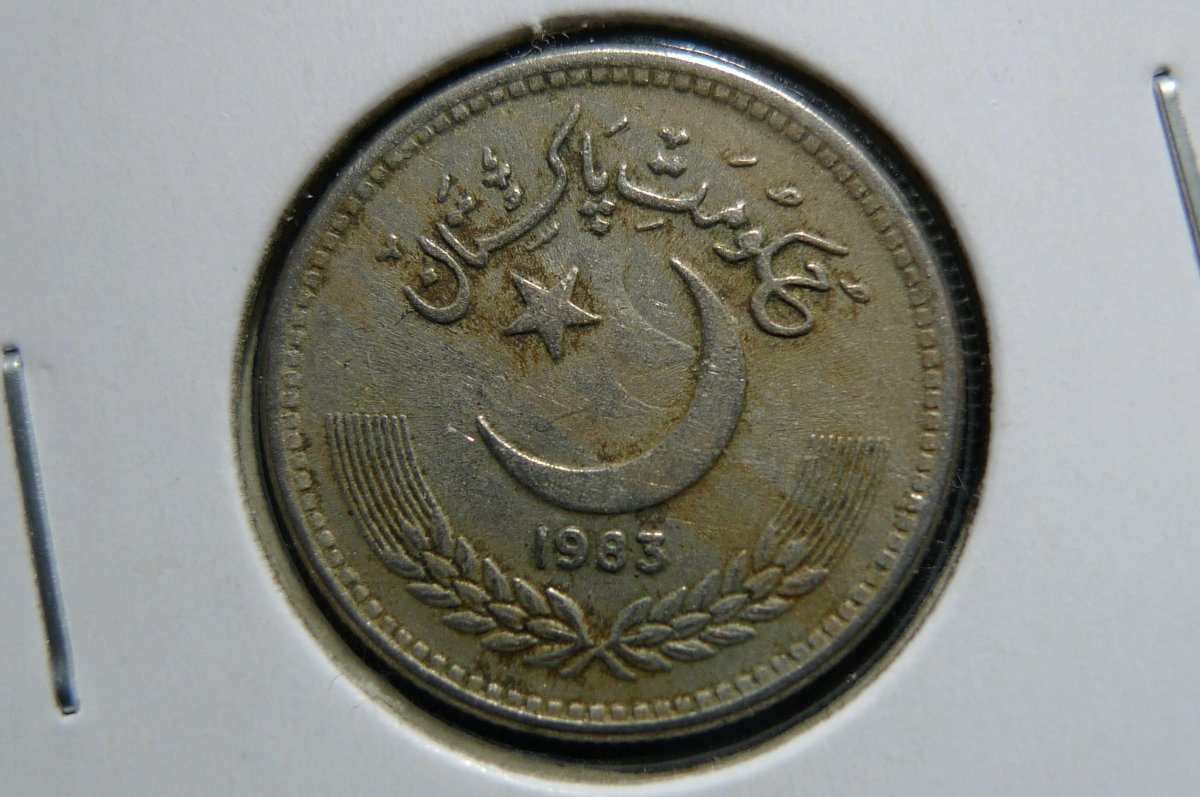 Around-The-World-With-Coins---A-Coin-Geography-Game