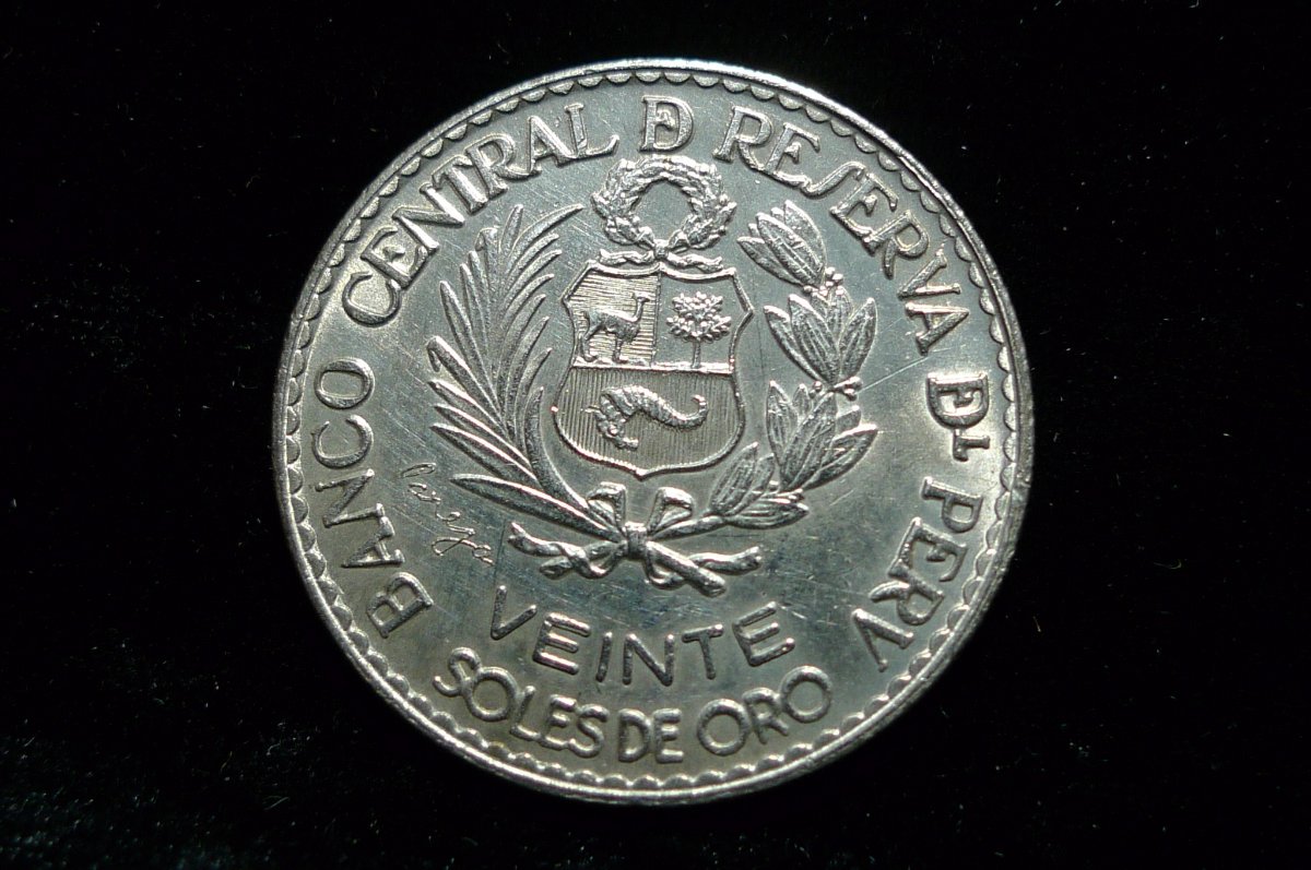Post-Your-Coins-With-Coats-Of-Arms,-Shields,-Crests,-Crowns,--Etc.
