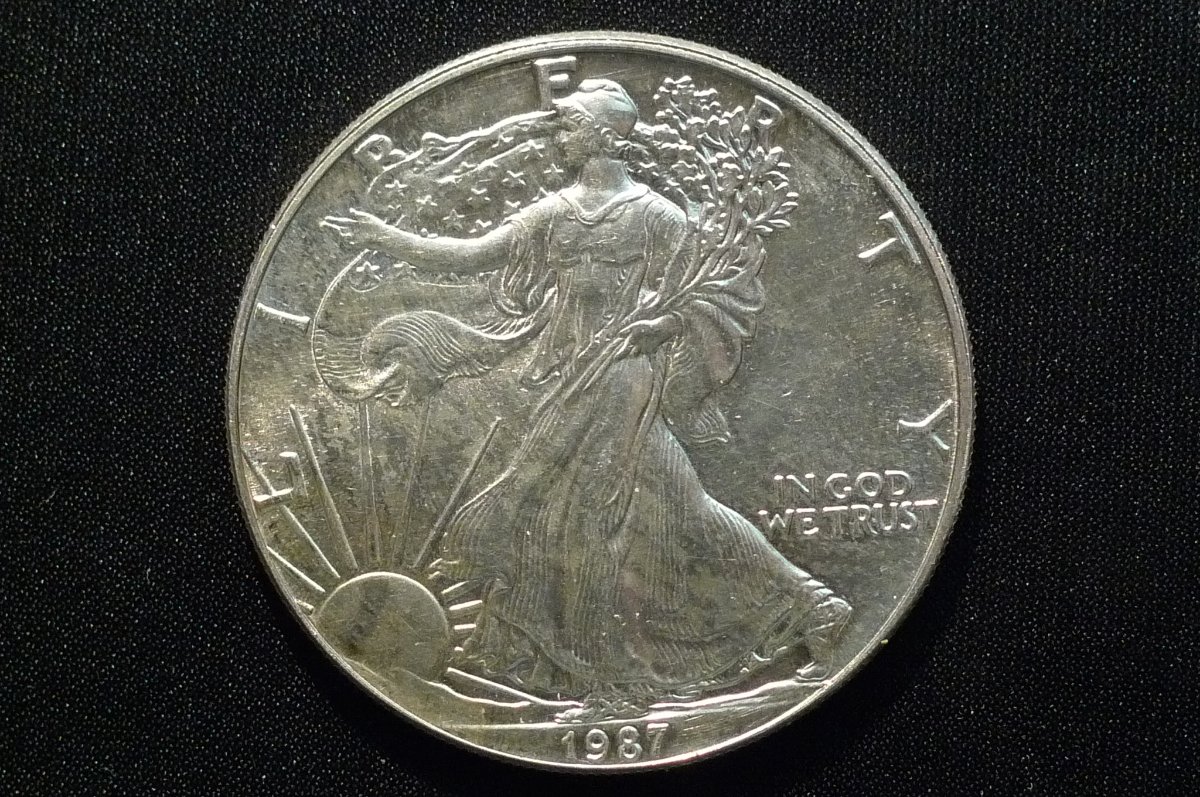 Post-Your-Sun-Face,-Sunrise,-Or-Sunset-Coins!