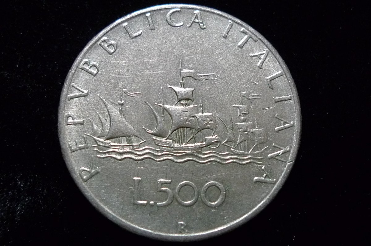 Show-Your-Coins-With-Different-Edges
