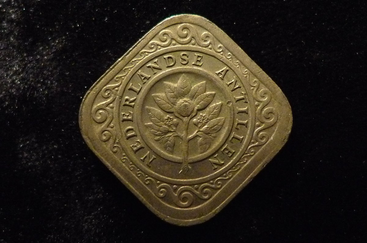 Post-Your-Coin-Or-Medal-With-Flora