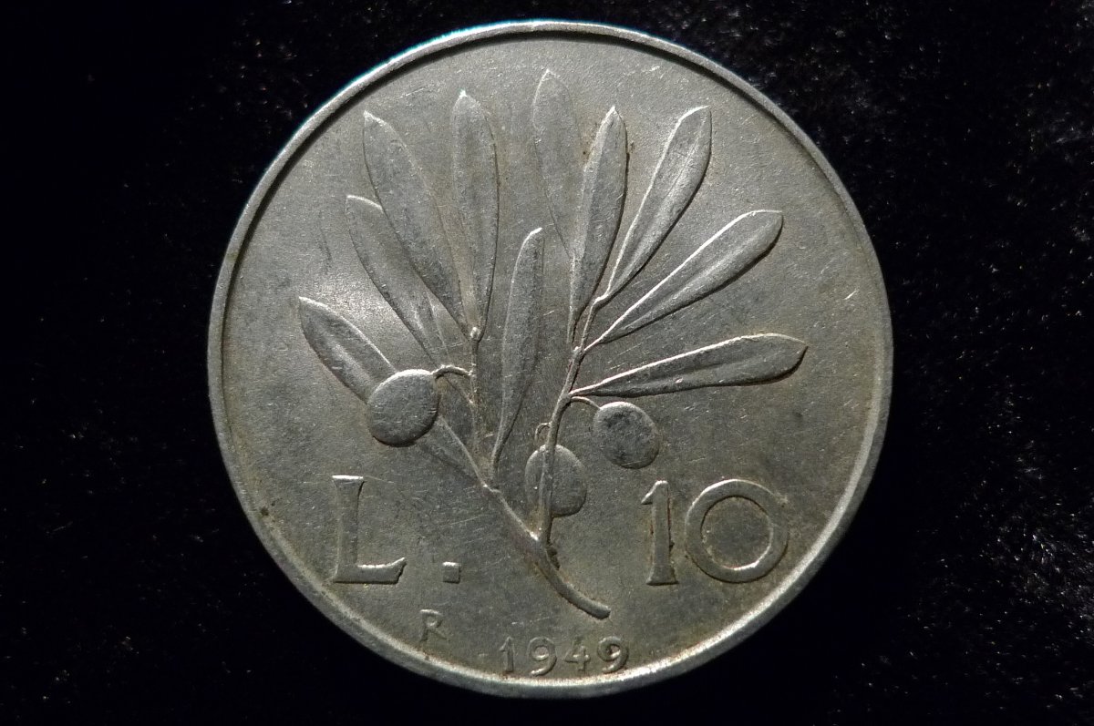 Post-Your-Coin-Or-Medal-With-Flora