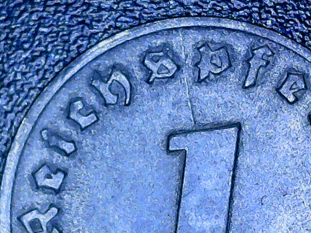Post-A-Coin-Or-Medal-With-A-Die-Crack!