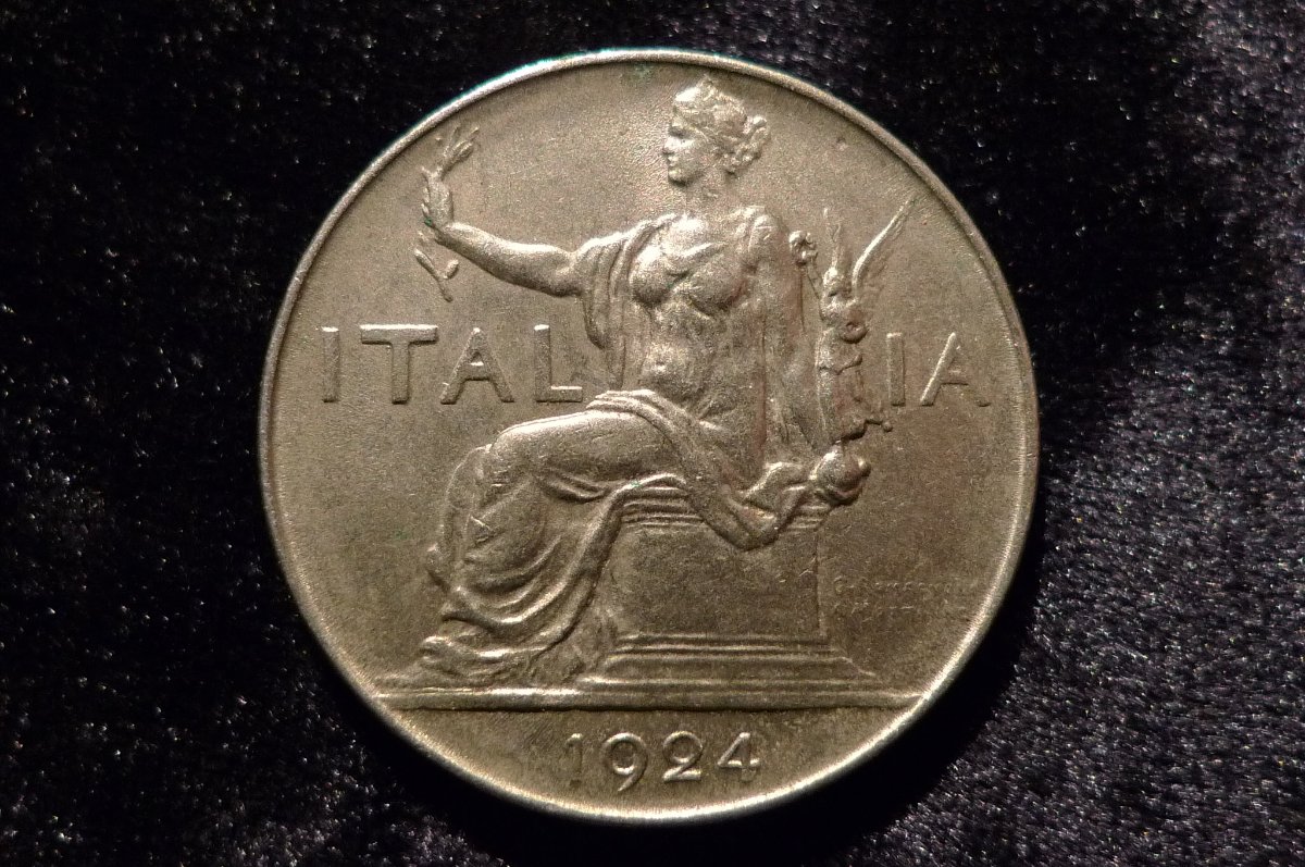 Around-The-World-With-Coins---A-Coin-Geography-Game
