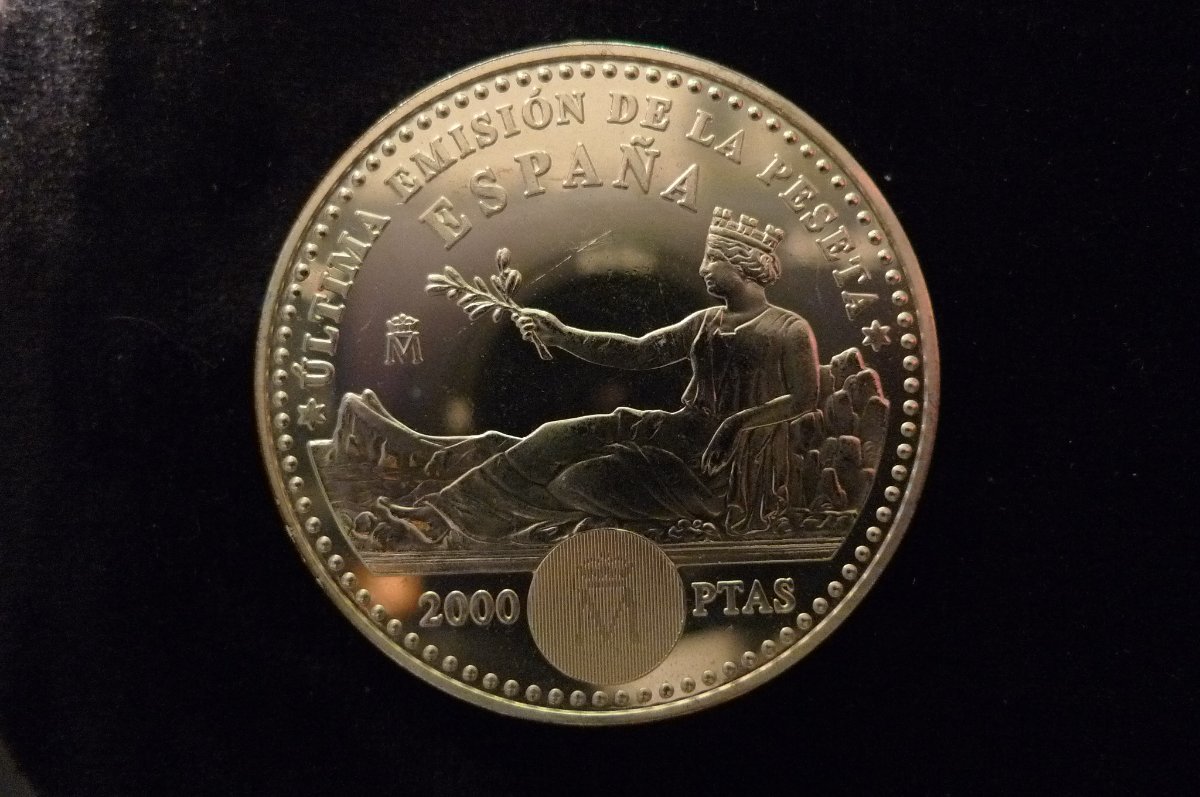 Post-Your-Coins-And-Medals-With-Conjoined-Portraits
