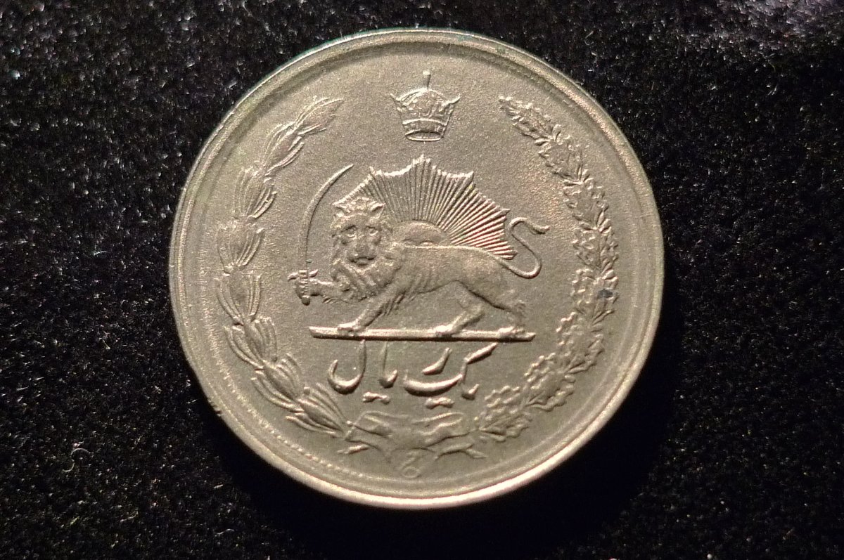 Post-Your-Lion-Coins!