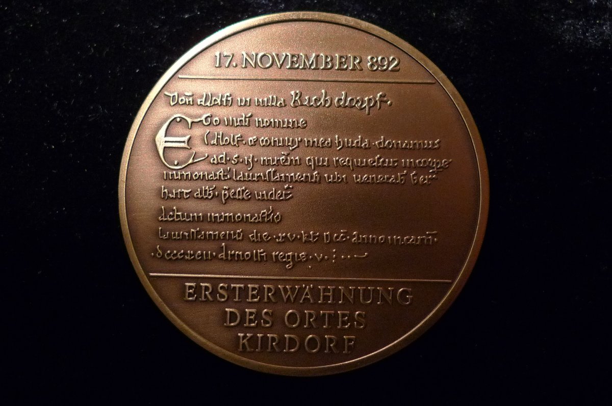 Post-Your-Coins-And-Medals-With-Trees