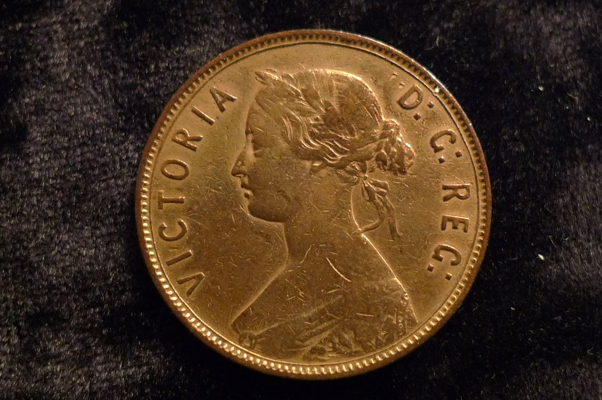 Post-Your-Coins-With-Coats-Of-Arms,-Shields,-Crests,-Crowns,--Etc.