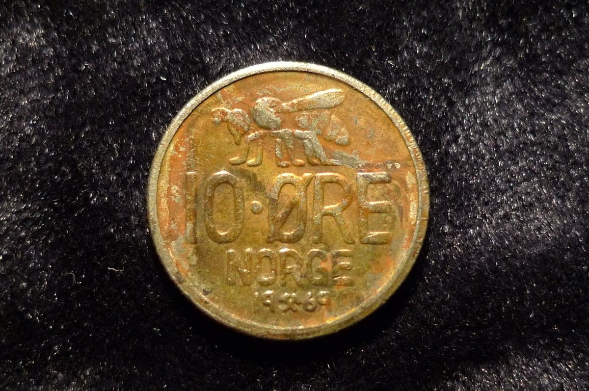 Post-Your-Coins-Depicting-Insects