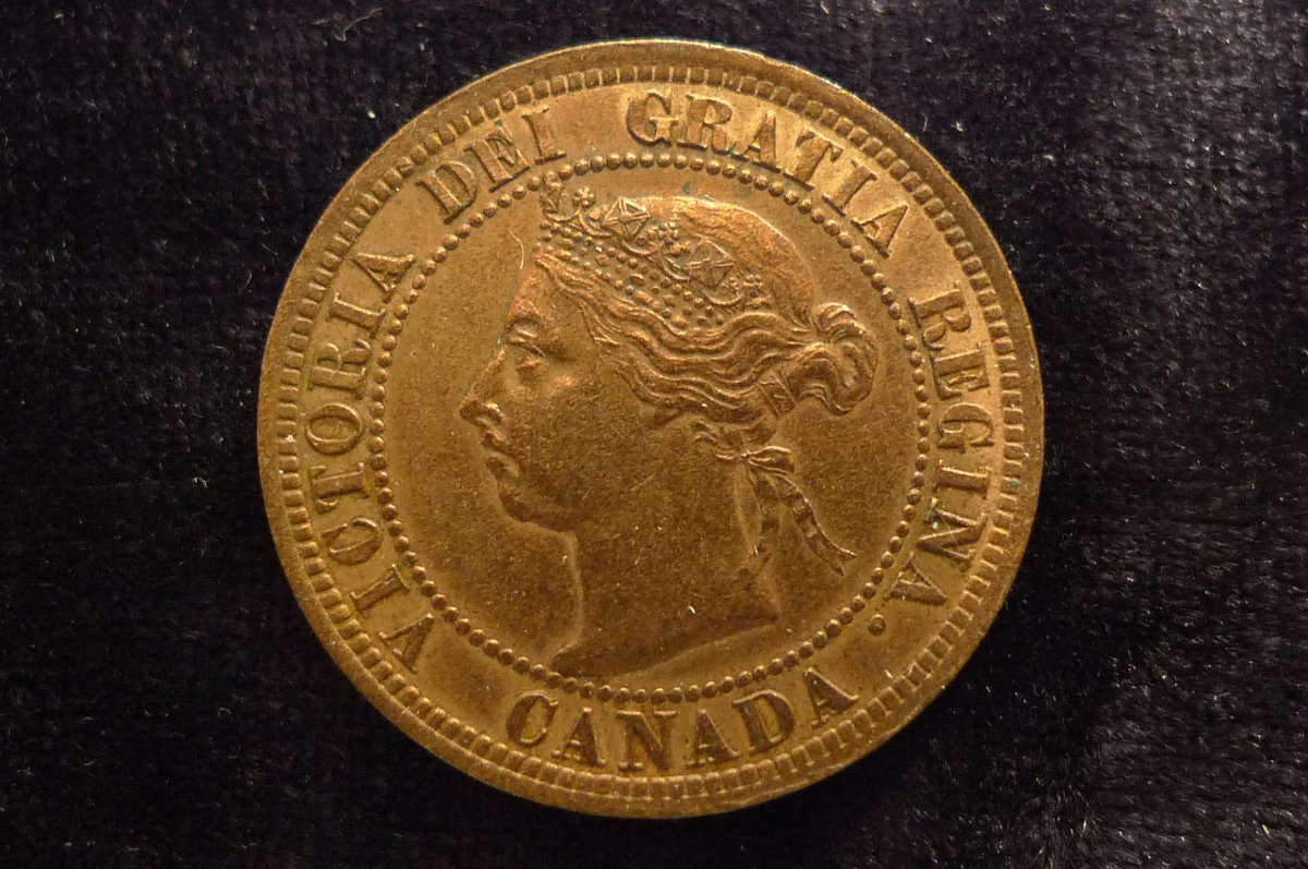Post-Your-Coins-With-Hats