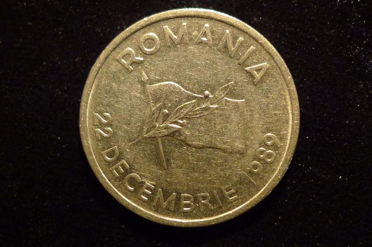 Show-Your-Coins-With-Different-Edges