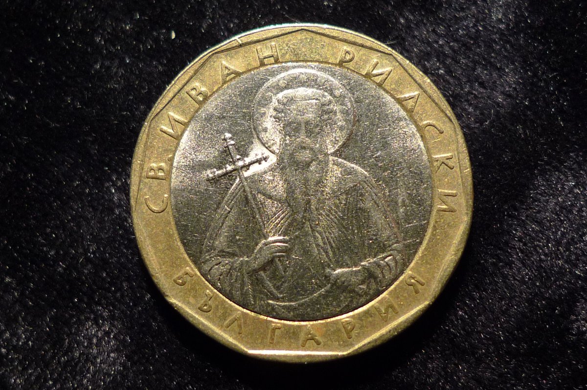 Show-Off-Your-Bi-Metallic-Coins-World-Wide