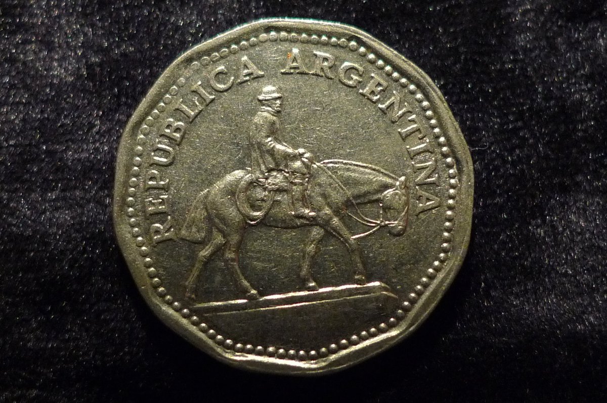Show-Your-Coins-With-Different-Edges