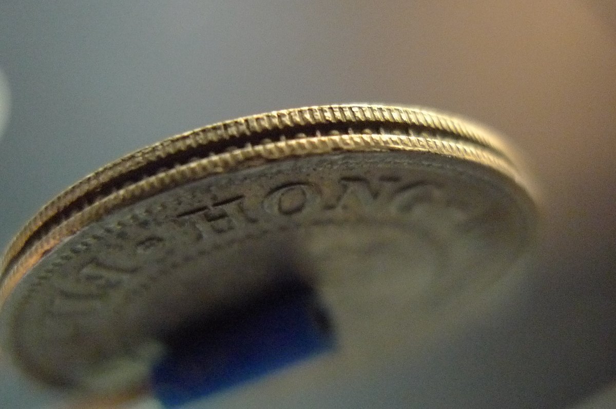 Show-Your-Coins-With-Different-Edges