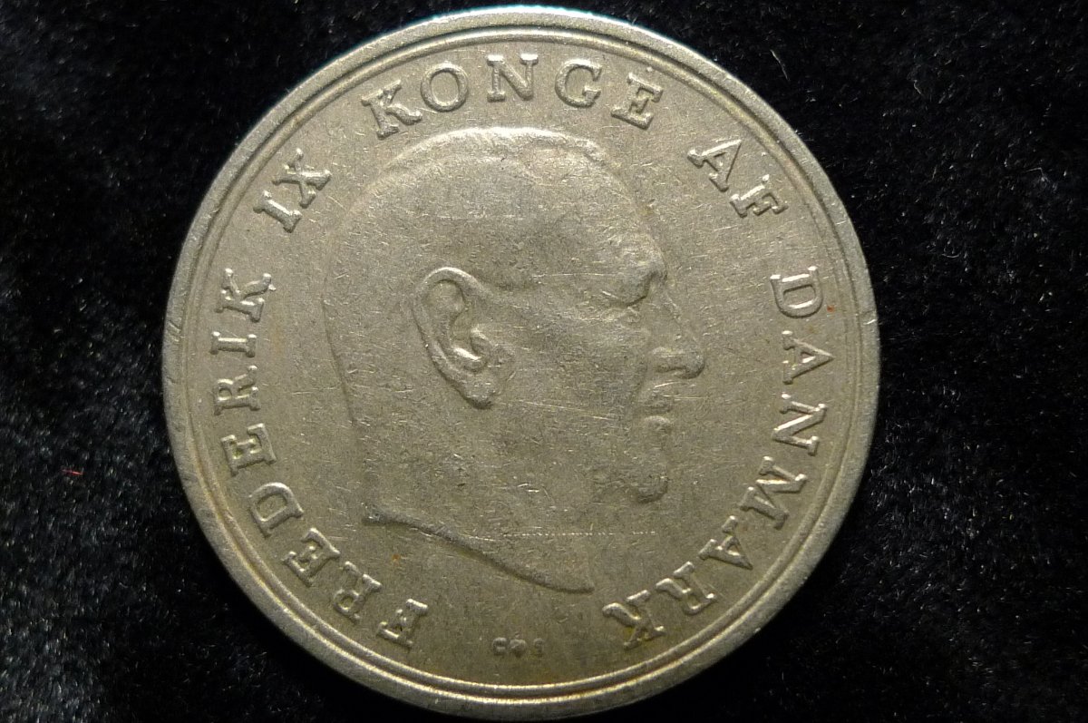 Post-A-Picture-Of-A-Coin-Depicting-A-Dragon!