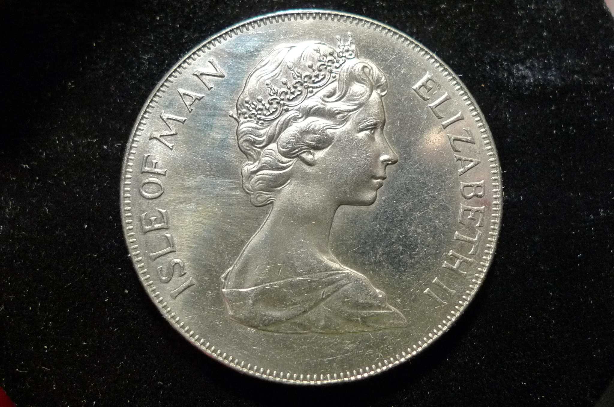 Post-Your-Coins-With-Hats