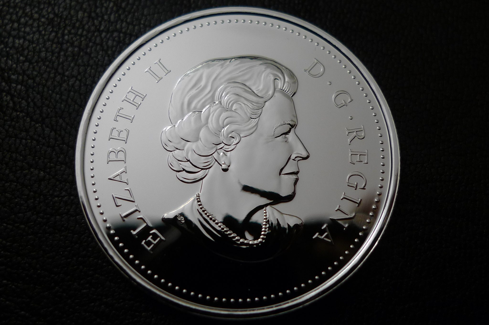 Queen-Elizabeth-II-Memorial-Thread