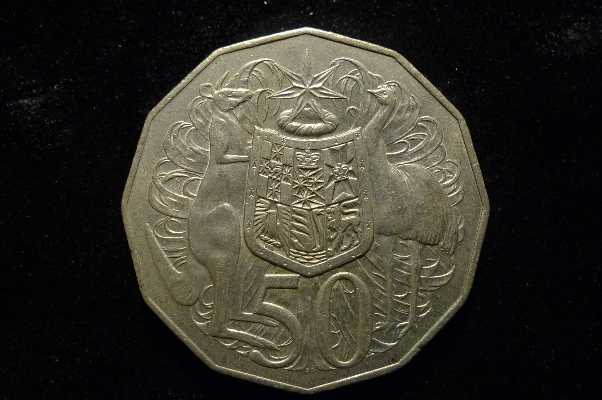 Queen-Elizabeth-II-Memorial-Thread