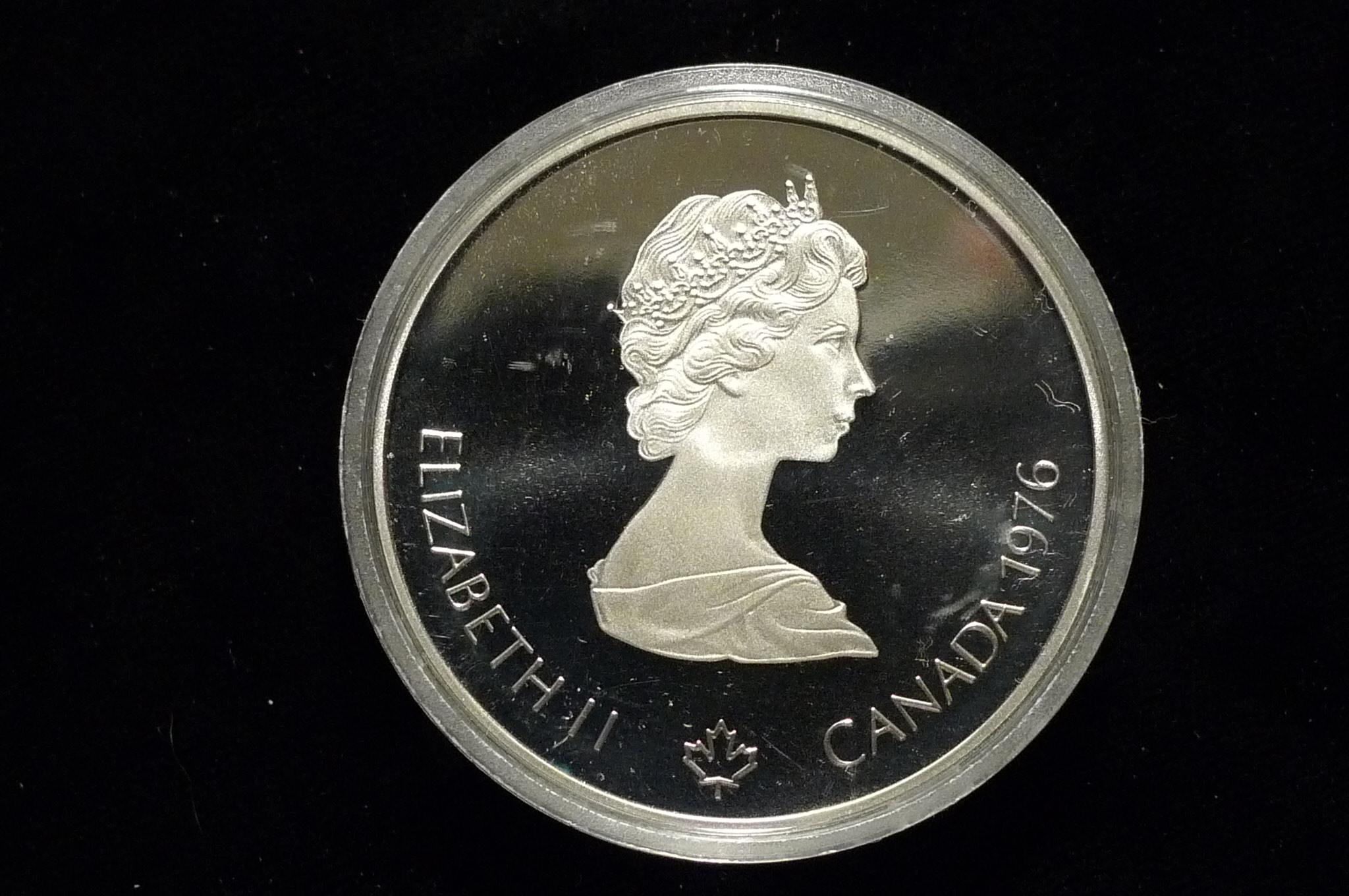 Queen-Elizabeth-II-Memorial-Thread